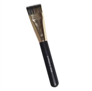 Nascita 0118 Flat Foundation Brush for Flawless Makeup Application