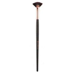 Nascita 0147 Angled Eyelash Brush for Precision Application